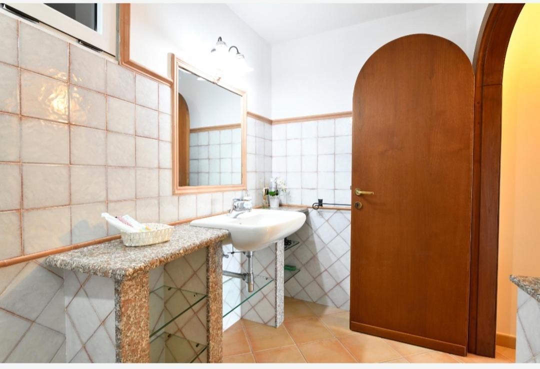 Вілла Porto Frailis Arbatax Casa Vista Mare Екстер'єр фото
